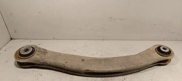 Volkswagen Touareg III Rear control arm