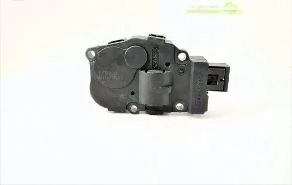 Mercedes-Benz C W204 Climate control unit A2218200042 2218200042