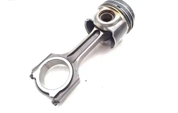 Ford Focus ST Piston with connecting rod YLF6