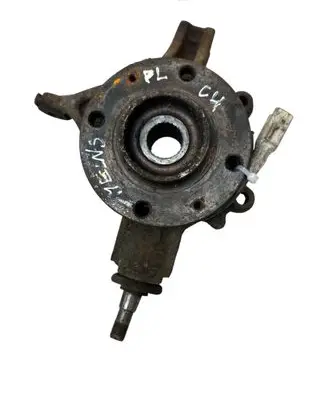 Citroen C4 I Front wheel hub