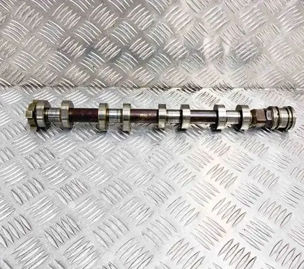 BMW 5 F10 F11 Camshaft 7568202