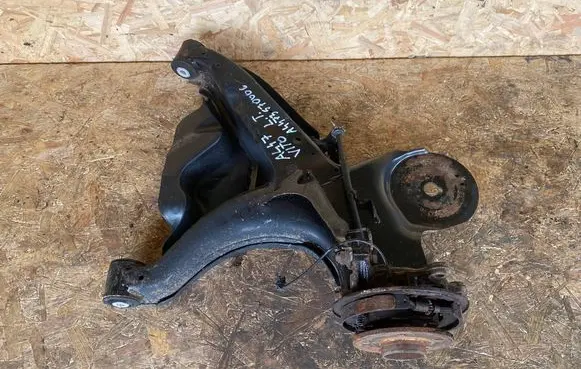 Mercedes-Benz Vito Viano W447 Rear wheel hub A4473570006