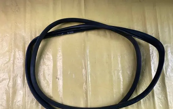 Mercedes-Benz B W245 Rubber seal rear door A1696920476
