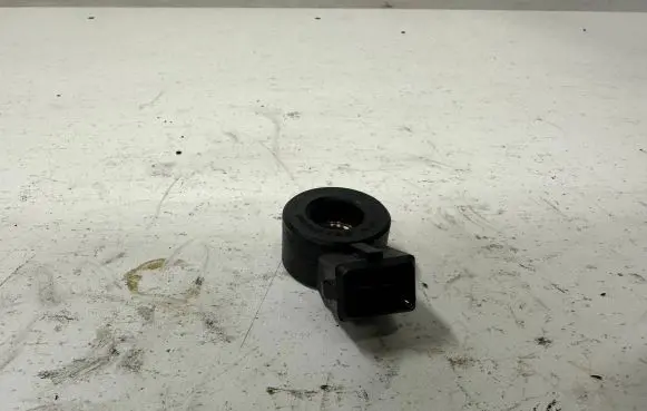 Mercedes-Benz C W204 Detonation knock sensor a0061533628