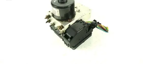 Volvo V70 ABS Pump P08671225 8671224