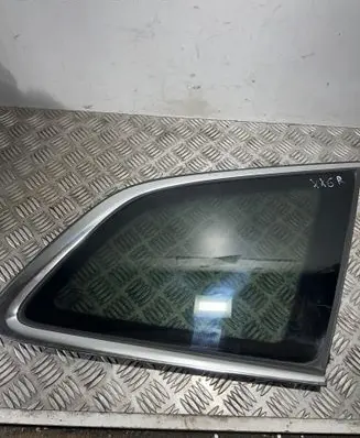 Volvo XC60 Rear side window 32244382
