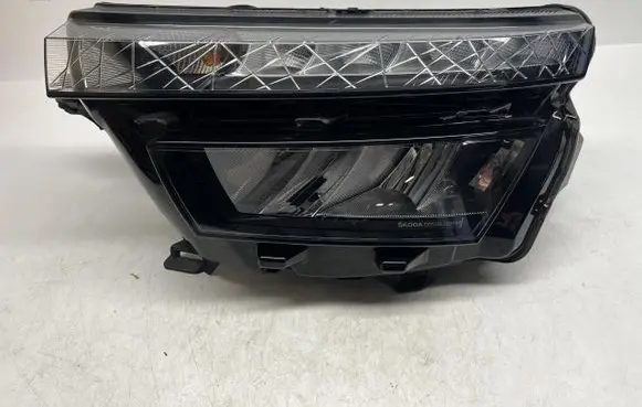 Skoda Kamiq Headlight/headlamp 658941015