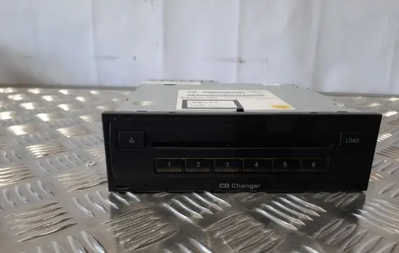 Audi A6 S6 C7 4G CD/DVD changer 8X0035110A 8X0035110