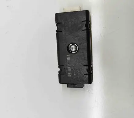 BMW 5 F10 F11 Aerial antenna filter 9199865