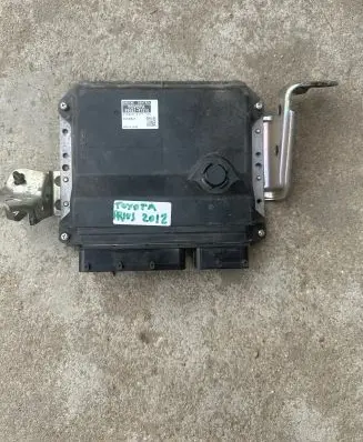 Toyota Prius (XW30) Engine control unit/module 8966147210 2754008771