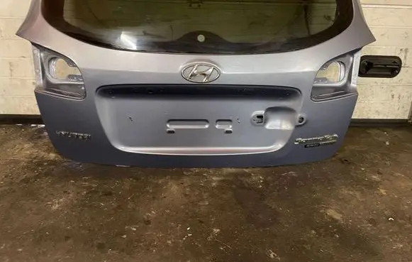 Hyundai Santa Fe Tailgate/trunk/boot lid
