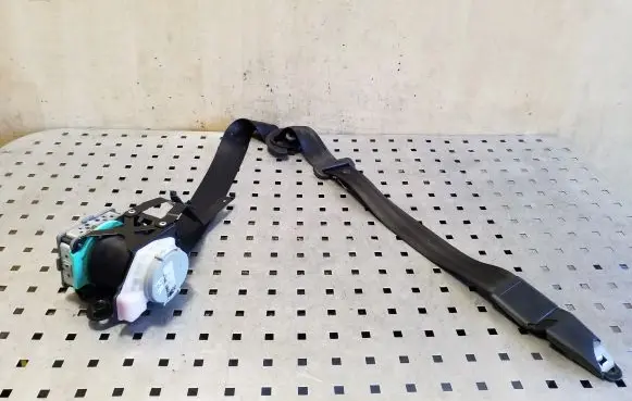 Porsche Cayenne (92A) Front seatbelt 7N0857737DE