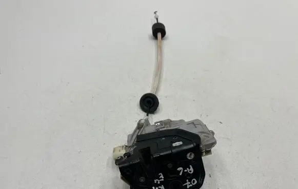 Audi A6 S6 C6 4F Front door lock