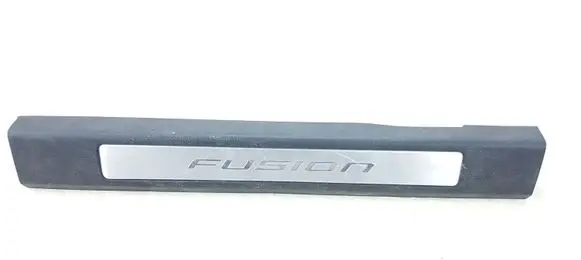 Ford Fusion II Front sill trim cover DS73F13201G