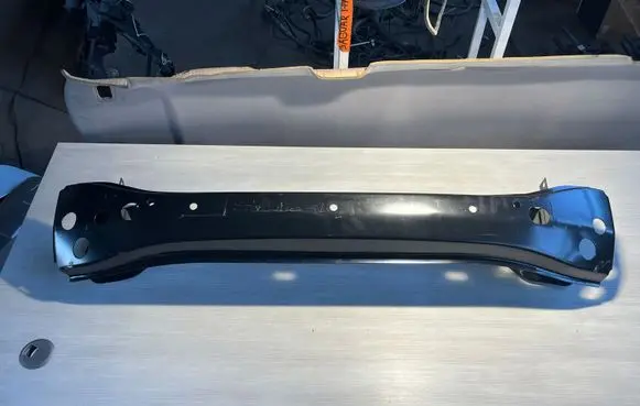 Volkswagen Transporter - Caravelle T5 Front bumper cross member 7H0807109B