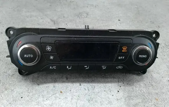 Ford Mondeo MK IV Climate control/heater control trim BM2T18C612HD