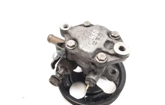 Mitsubishi Space Star Power steering pump MR916044