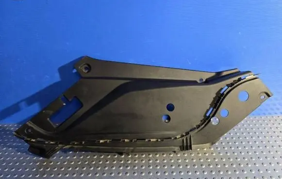 Volvo XC90 Radiator trim 31442733