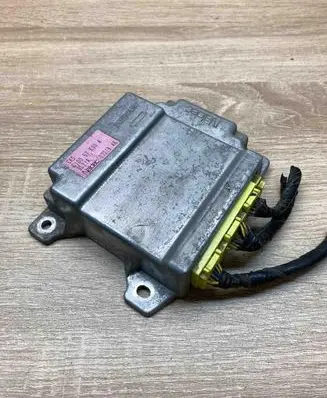 Mazda Premacy Airbag control unit/module C10057K30A 9L21A WithPlug