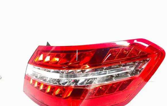 Mercedes-Benz E W212 Rear/tail lights A2129060658