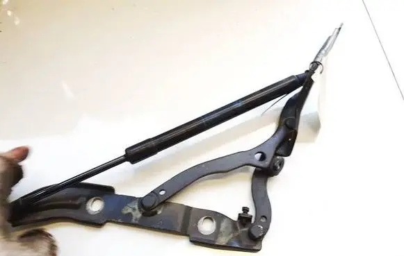 BMW 3 E90 E91 Tailgate/trunk/boot hinge 706062709