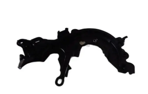 Peugeot 3008 II Timing belt guard (cover) 9824675180