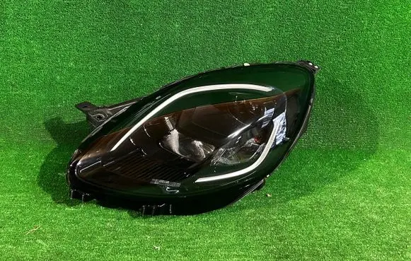 Ford Puma Headlight/headlamp L1TB13E015GH L90202380