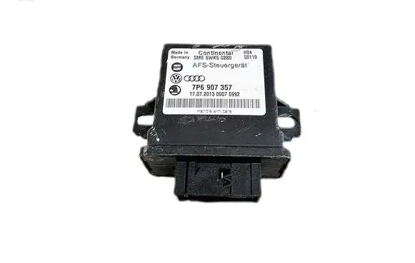 Volkswagen Touareg II Light module LCM 7P6907357