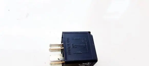 Ford Ka Other relay 2S7T14B192AA V23136B1X66