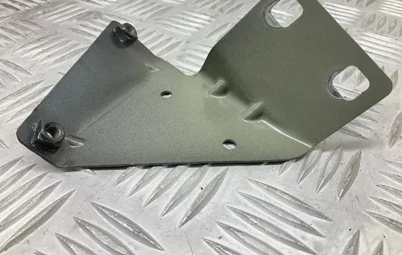 Seat Leon (5F) Fender mounting bracket 5F0821184A