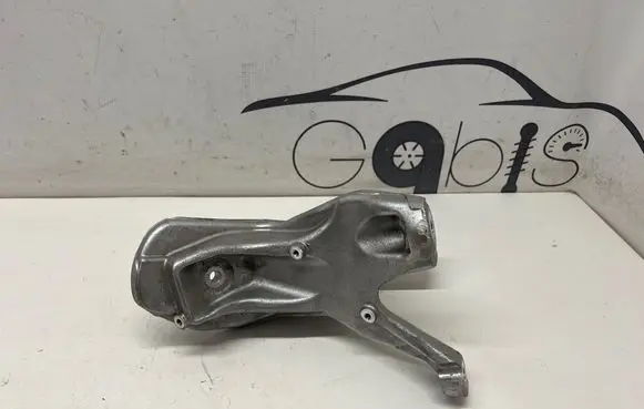 Audi R8 4S Engine mounting bracket 4S0199308B