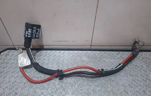 Seat Leon (5F) Positive cable (battery) 5Q0971228K