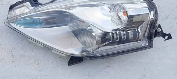 Nissan Leaf I (ZE0) Headlight/headlamp 260609RB0A 322711 01282015