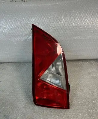 Seat Mii Rear/tail lights 1S1945095K 156250 1S1945111F