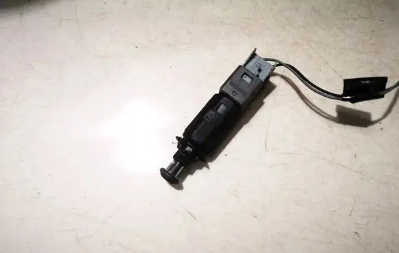 Brake pedal sensor switch