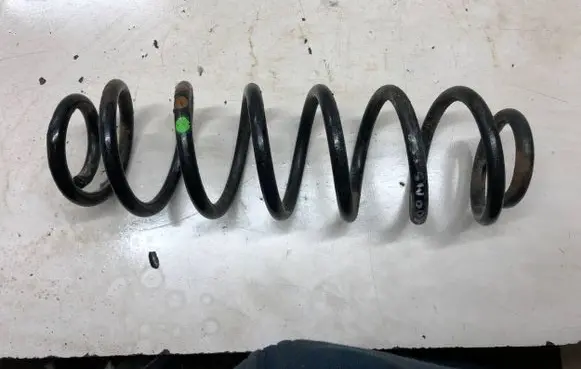 Skoda Roomster (5J) Rear coil spring