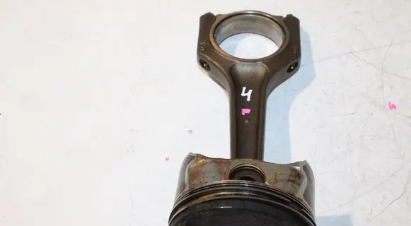 BMW 3 E90 E91 Piston with connecting rod 543
