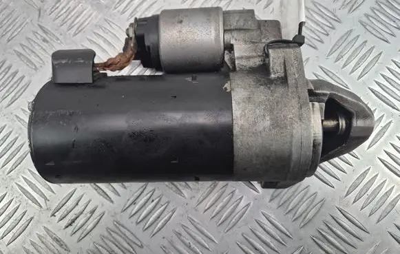 Mercedes-Benz C W204 Starter motor A6519062800 0001139065 20130426