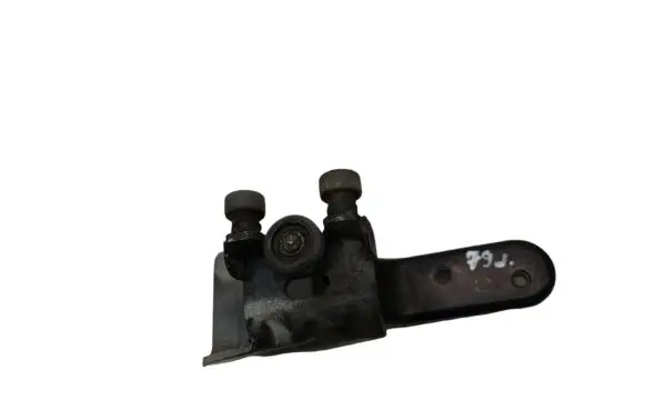 Mercedes-Benz Vaneo W414 Sliding door middle roller runner A4147600447
