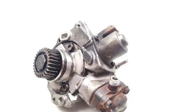 Fuel injection high pressure pump