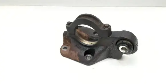 Volvo XC60 Driveshaft support bearing bracket 30787842