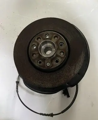 Jeep Renegade Rear wheel hub