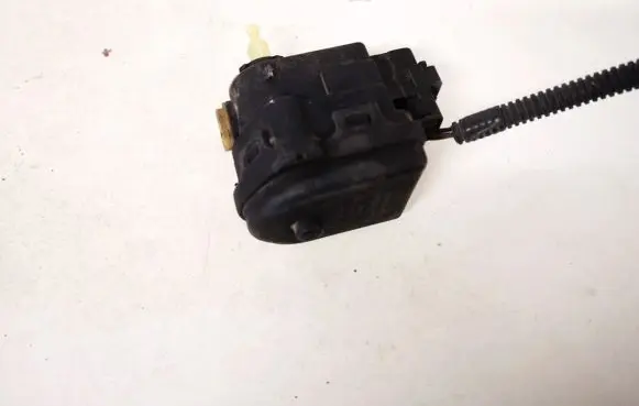 Renault Laguna II Headlight level adjustment motor 8200006664 008164-00