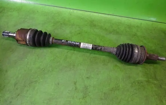 Suzuki Swift I Front driveshaft 4410272K00
