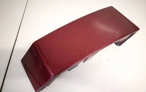 Volvo XC90 Rear/tail light trim molding 8620820