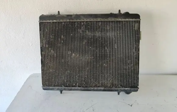 Citroen C4 I Coolant radiator 9645658080 0808999796 C3801813