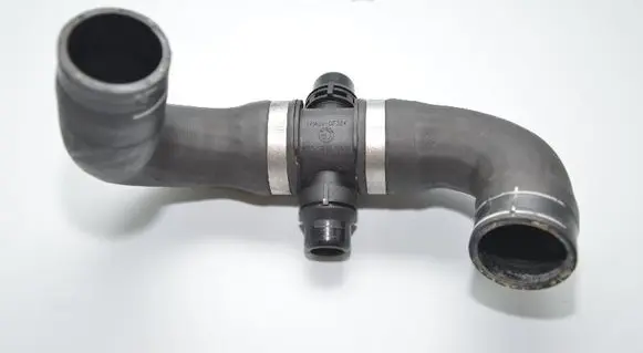 BMW 4 F32 F33 Engine coolant pipe/hose 4615722