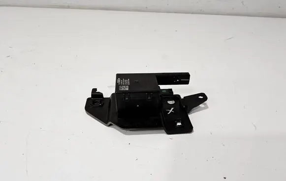 Chevrolet Corvette C8 Keyless (KESSY) go control unit/module 13535098 84419516 85083678
