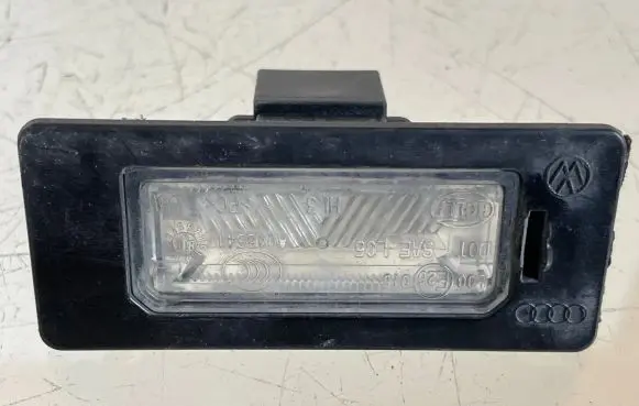 Audi A4 S4 B8 8K Number plate light 8T0943021