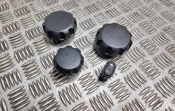 Ford Mondeo MK IV Seat adjustment knob 1S71F610A76ACW 15B679AA K808X